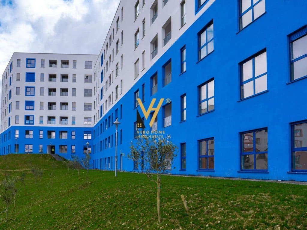 JEPET APARTAMENT 2+1+2+BLK ME QERA NE ALI DEM 52.000 LEKE