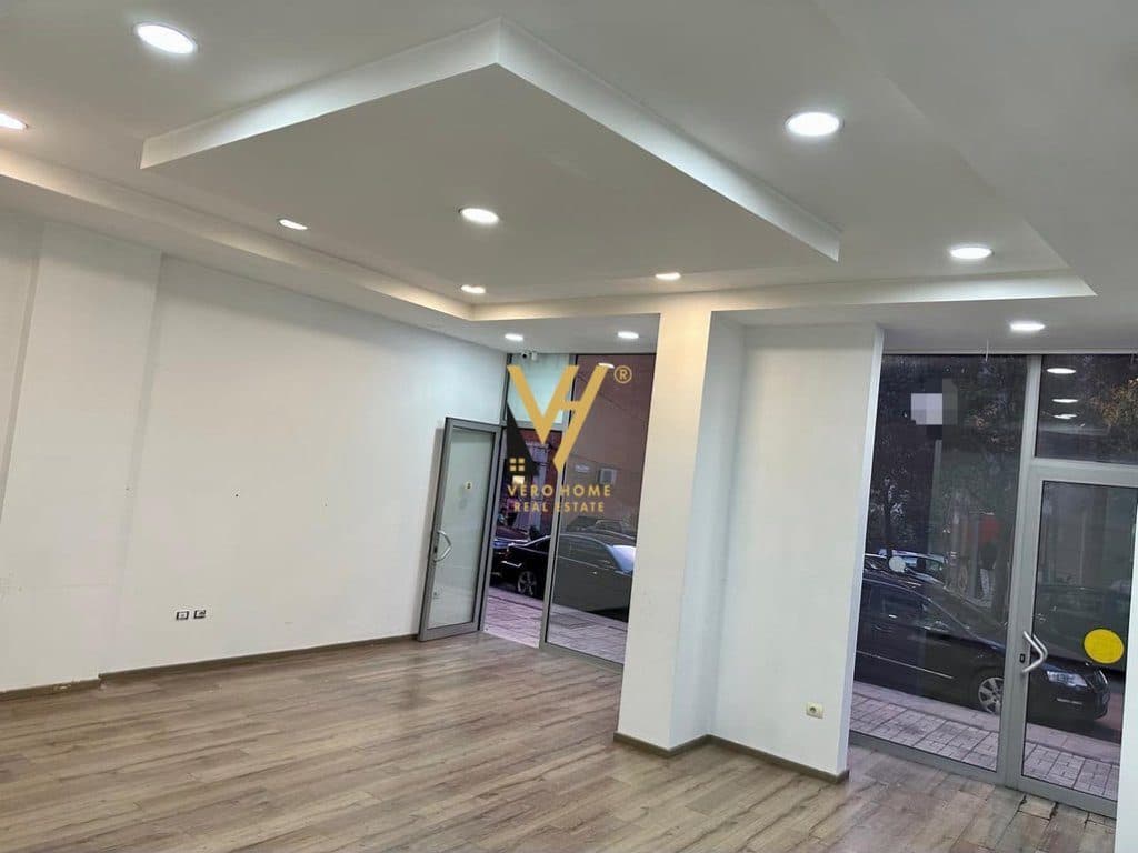 JEPET ZYRE 70 M2 ME QIRA TE PROKURORIA E TIRANES 120.000 LEKE 3