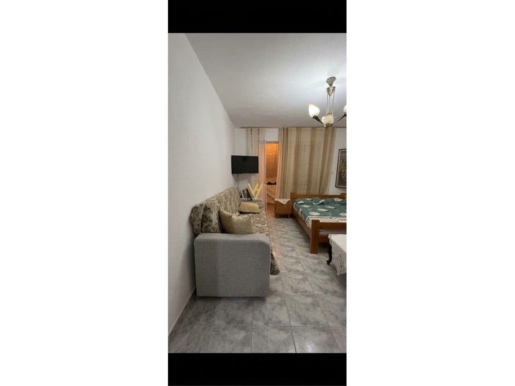 SHITET APARTAMENT 2+1+BLK NE SARANDE 140.000 EURO 4
