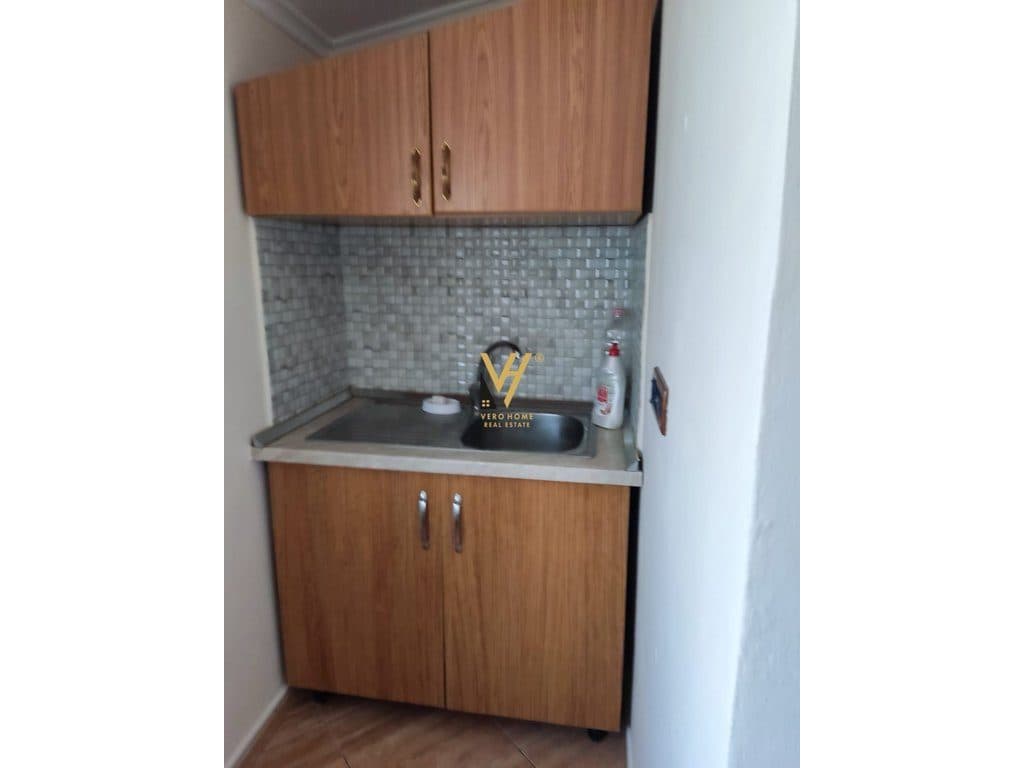 JEPET APARTAMENT 1+1+BLK ME QIRA TE SIRI KODRA 40.000 LEKE 3
