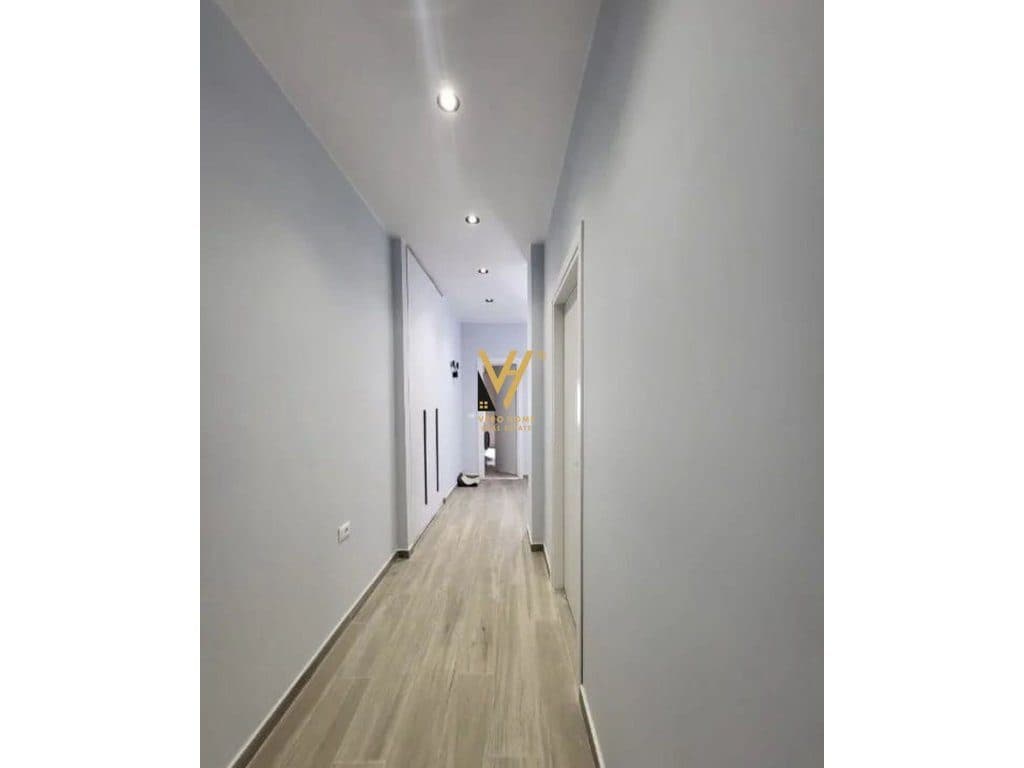 JEPET APARTAMENT 1+1+BLK ME QERA TE ISH PARKU 50.000 LEKE 4