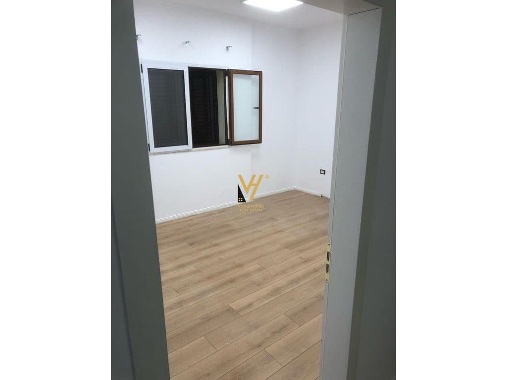 JEPET VILE DY KATESHE ME QERA TE KOMUNA E PARISIT 2.000 EURO