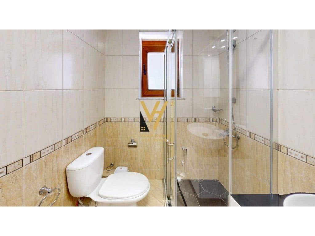 JEPET APARTAMENT 1+1+ANEKS ME QERA TE MYSLYM SHYRI 60.000 LEKE 4