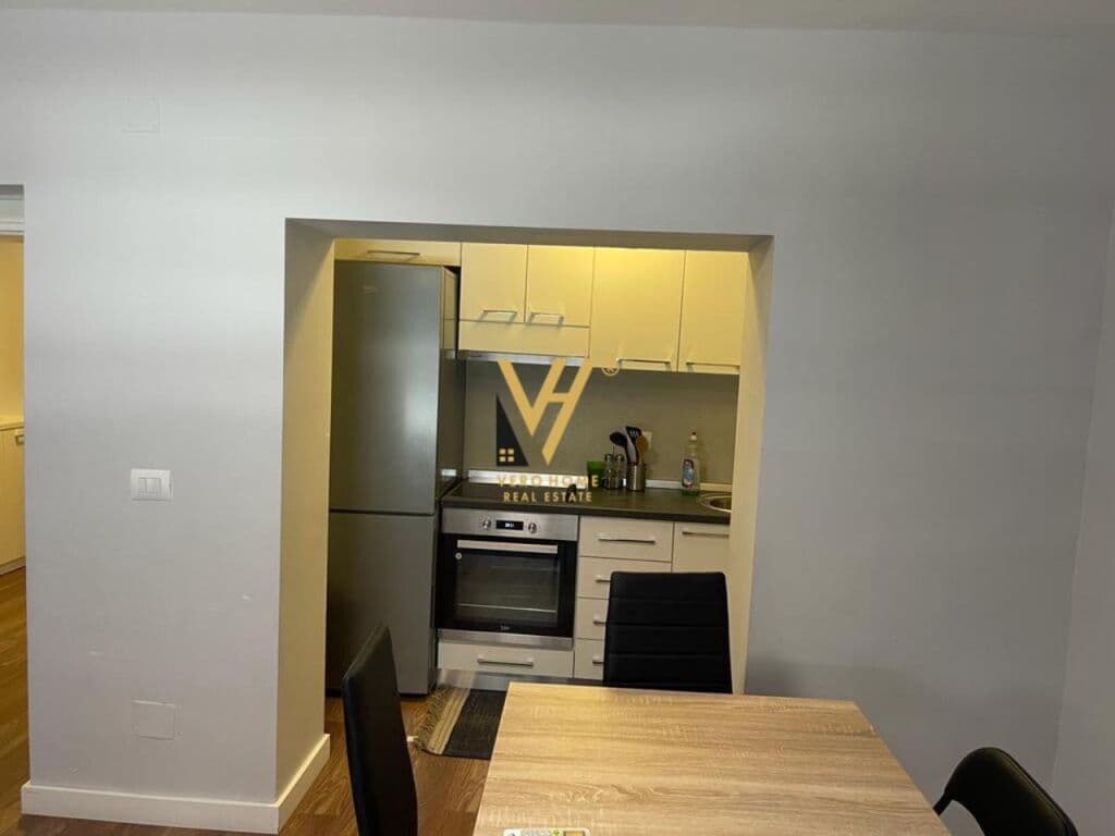 Jepet Apartament 1+1 me qera te Stadiumi Dinamo 53 m2 2