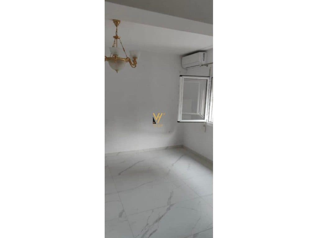 JEPET APARTAMENT 2+1 ME QIRA TE RRUGA NDRE MJEDA 530 EURO 3