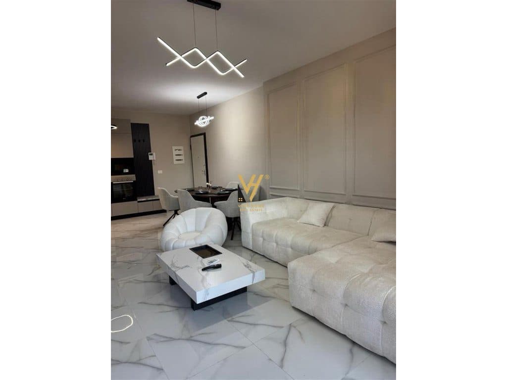 JEPET APARTAMENT 3+1+2+BLK ME QERA TE GARDEN BUILDING 1.900 EURO 2