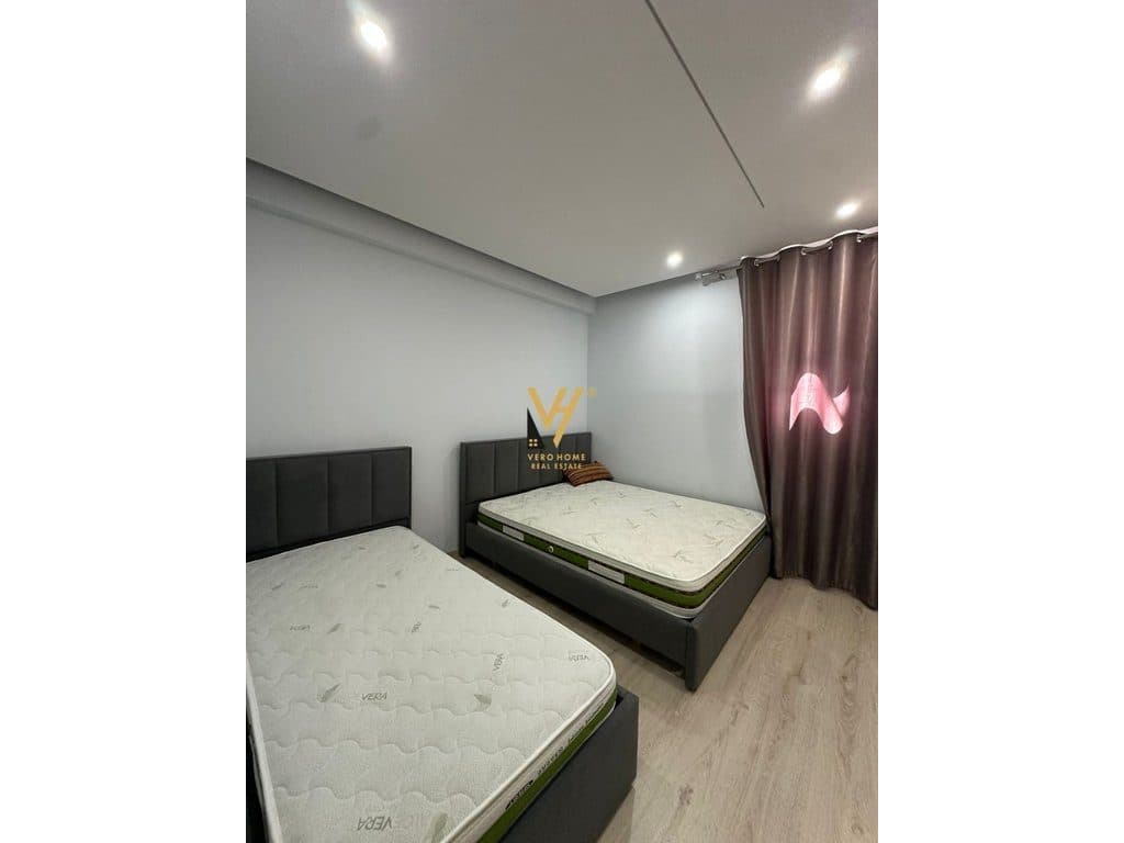 JEPET APARTAMENT 2+1 ME QIRA TE KOPSHTI BOTANIK 600 EURO 4