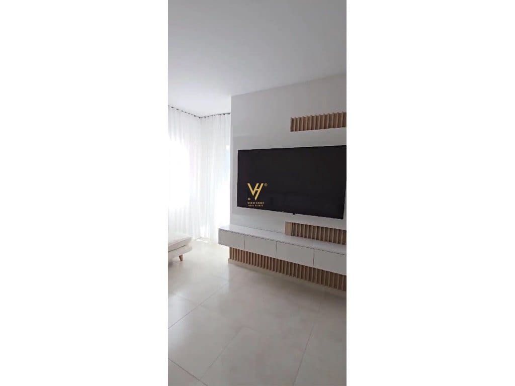 JEPET APARTAMENT 2+1+BLK ME QIRA TE SPITALI AMERIKAN 3- 650 EURO 3