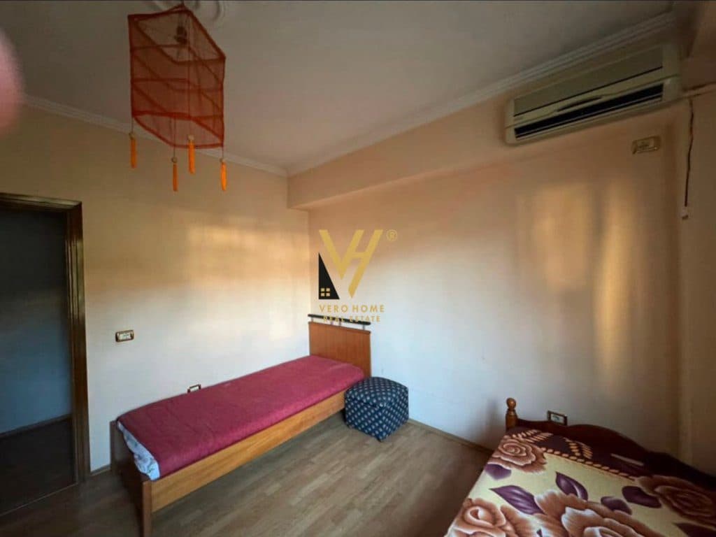 JEPET APARTAMENT 3+1+2+BLK ME QERA TE OXHAKU 60.000 LEKE 3