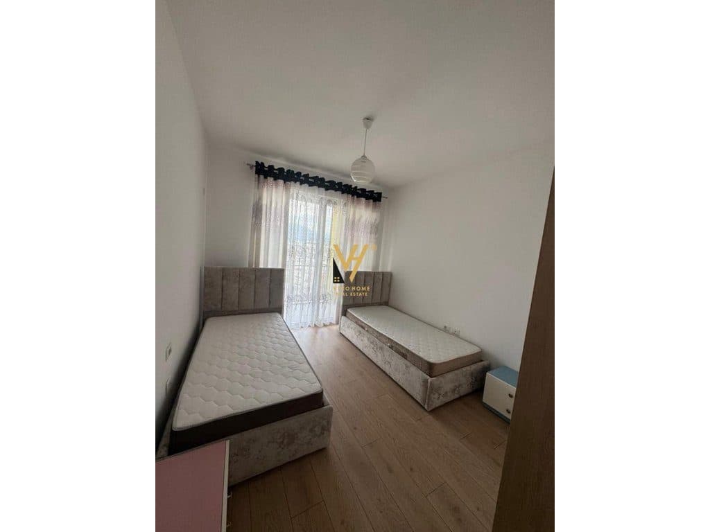 JEPET APARTAMENT 2+1+BLK ME QIRA TE GRAND GALLERY, YZBERISHT 500 EURO 4