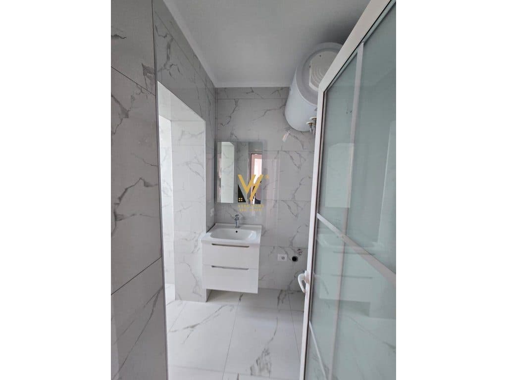 SHITET APARTAMENT 2+1+BLK NE DON BOSKO 128.000 EURO 4