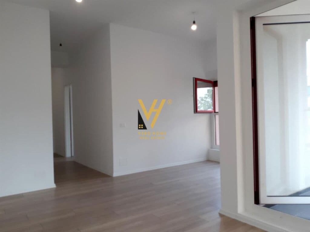 Shitet Apartament 1+1+ballkon te Kompleksi Mangalem , Ali Demi 67 m2 3