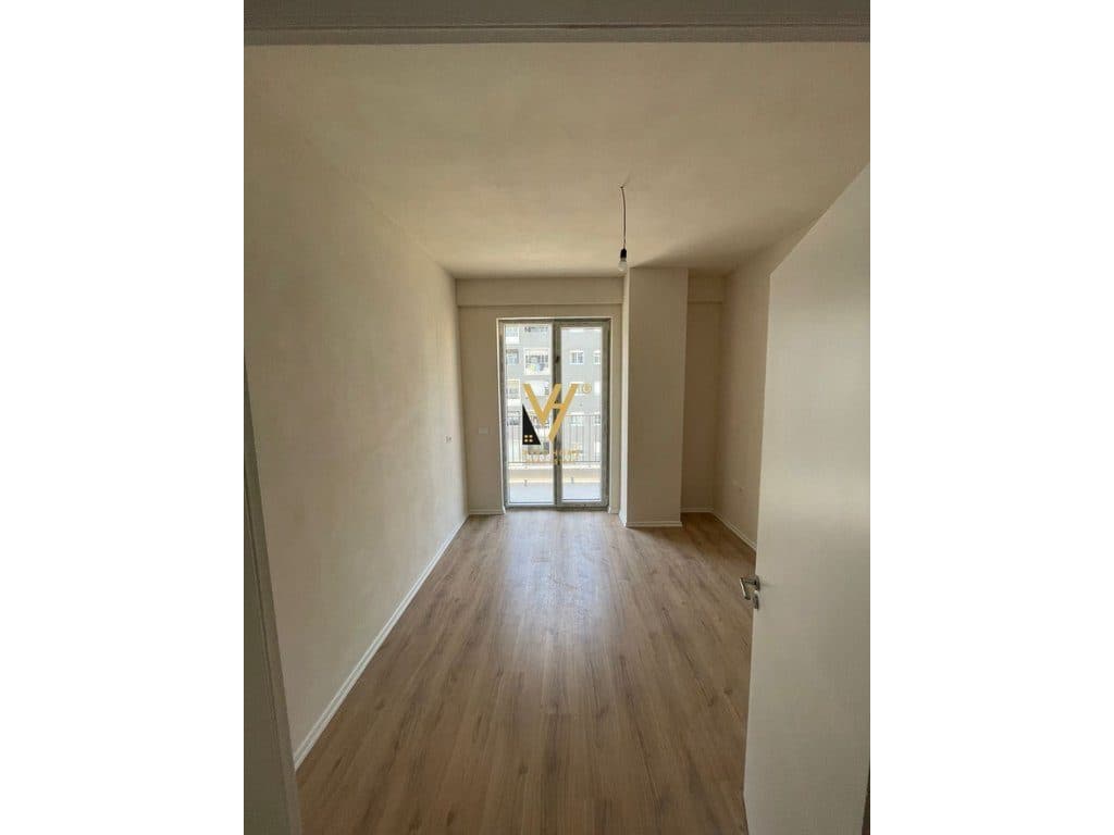 SHITET APARTAMENT 3+1+2+BLK TEK KOMUNA E PARISIT 375.000 EURO 2