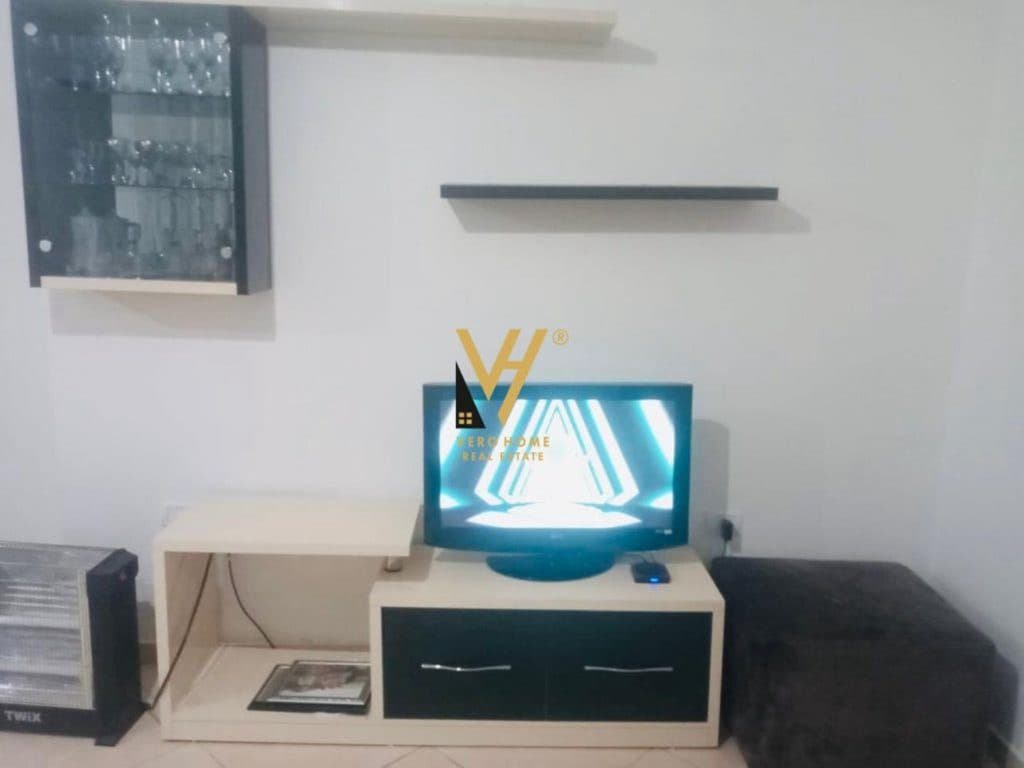 JEPET APARTAMENT 2+1+2 ME QERA NE MISTO MAME 400 EURO 2