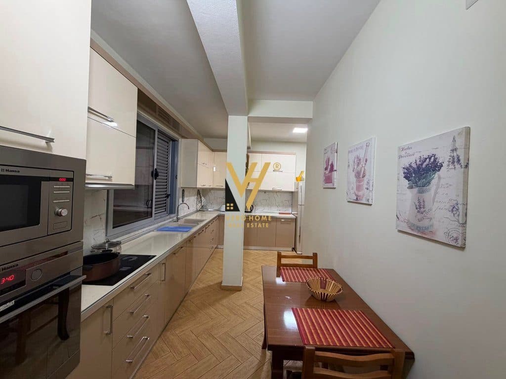 JEPET APARTAMENT 1+1 ME QIRA TE 21 DHJETORI 60.000 LEKE 3