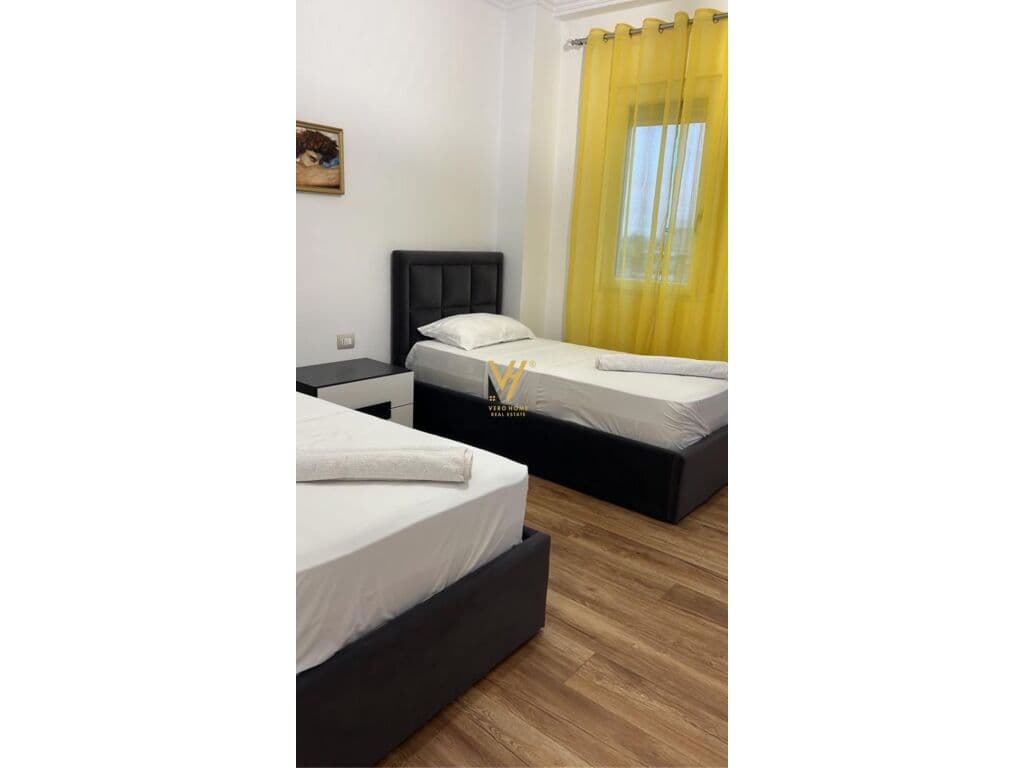 Jepet Apartament 2+1 me qera te Pazari i Ri 98 m2 3