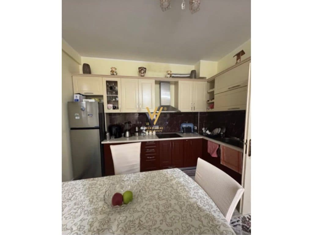 JEPET APARTAMENT 2+1+2+BLK ME QERA NE ASTIR 55.000 LEKE
