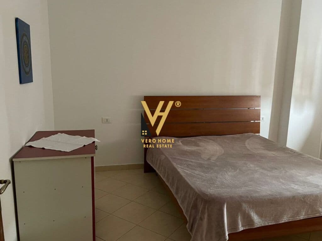 SHITET APARTAMENT 2+1+BALLKON TE UNAZA E RE, PRANE OSLOS 125.000 EURO 2