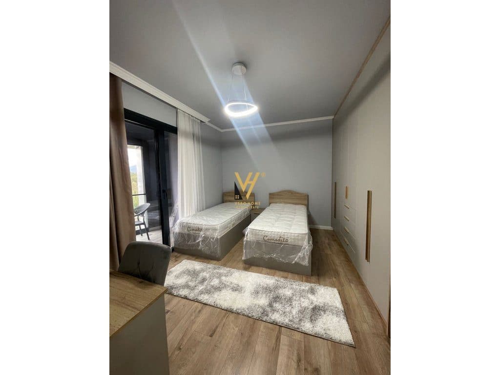 JEPET APARTAMENT 2+1+2 ME QERA TE LIQENI ARTIFICIAL 1.500 EURO 4