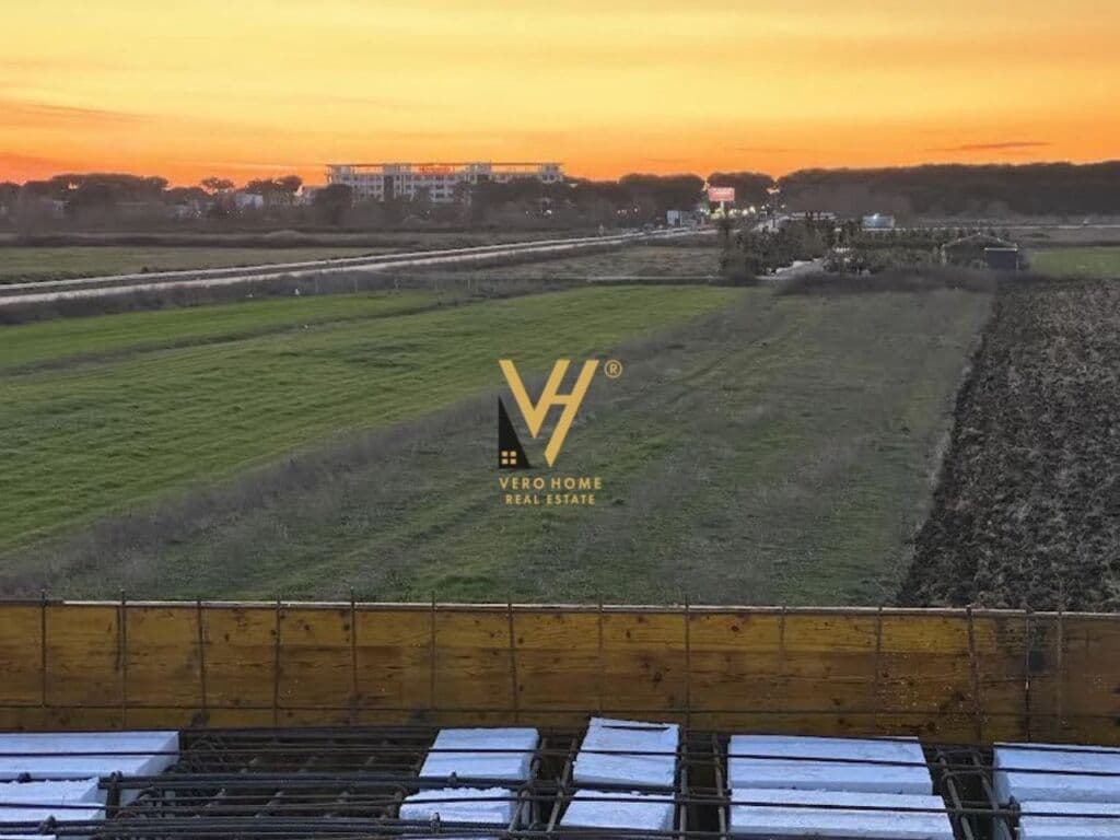 Shitet Vile dy Kateshe te Gjiri i Lalezit 167 m2