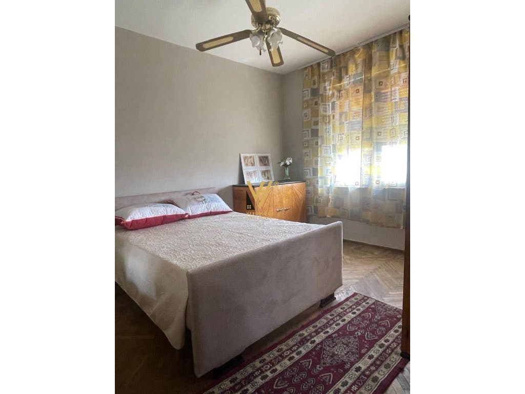 JEPET APARTAMENT 2+1+BLK ME QERA TE ISH RESTORANT DURRESI 45.000 LEKE 4