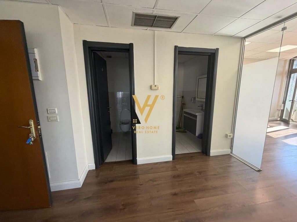 JEPET AMBIENT BIZNESI 100 M2 ME QERA TE SHESHI WILLSON 1.800 EURO 4