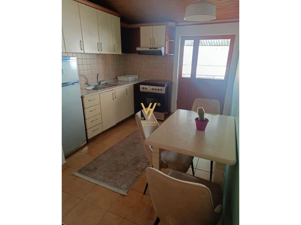 JEPET APARTAMENT 1+1 ME QIRA NE BLLOK 50.000 LEKE 2