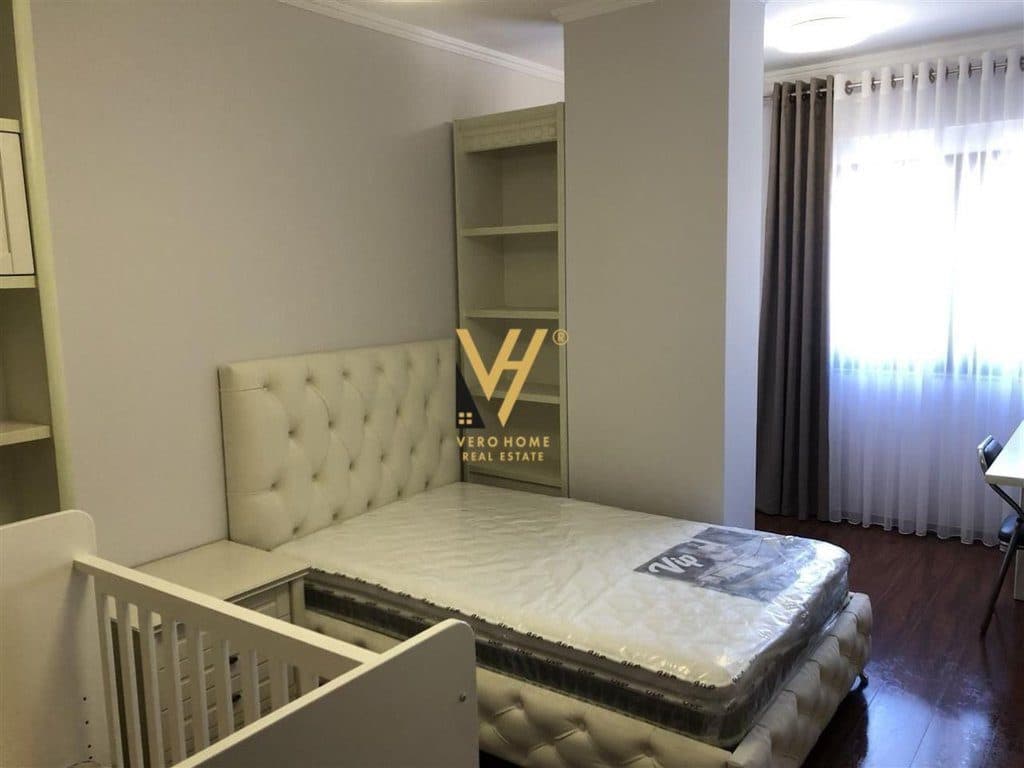 JEPET APARTAMENT 3+1+2 ME QERA TE MYSLYM SHYRI 105.000 LEKE 4