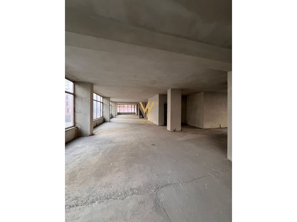 Jepet Ambient Biznesi me qera te Unaza e Re 800 m2 3