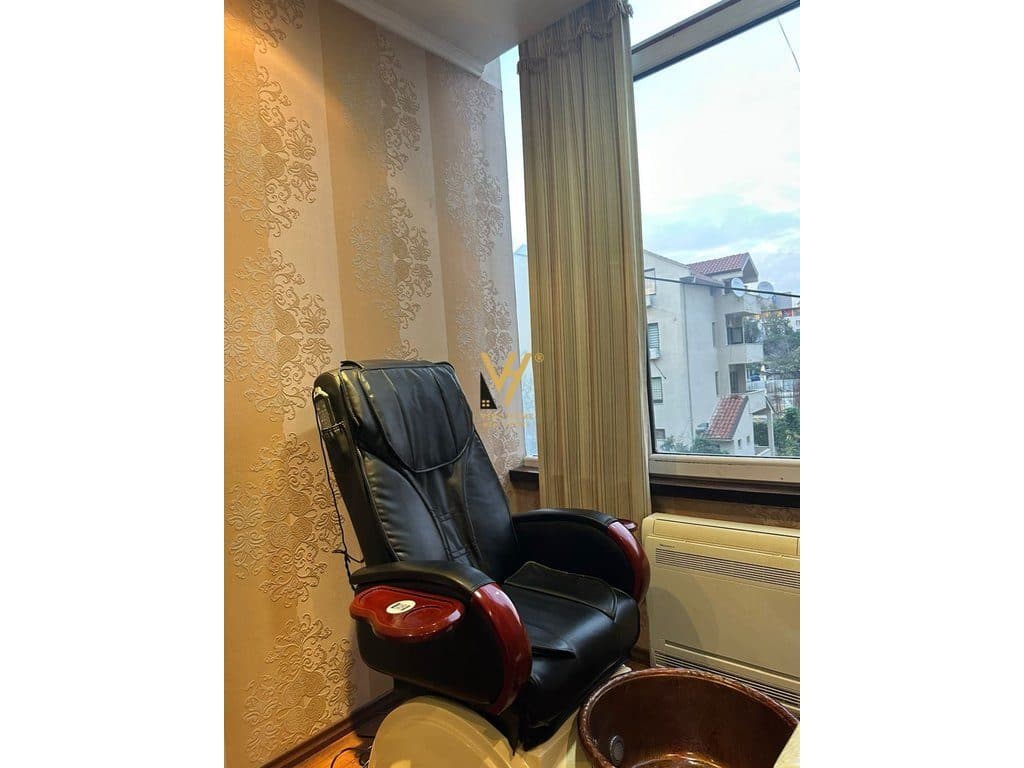 JEPET AMBIENT PEDIKYRI 15 M2 ME QERA TE RRUGA E ELBASANIT 200 EURO 1