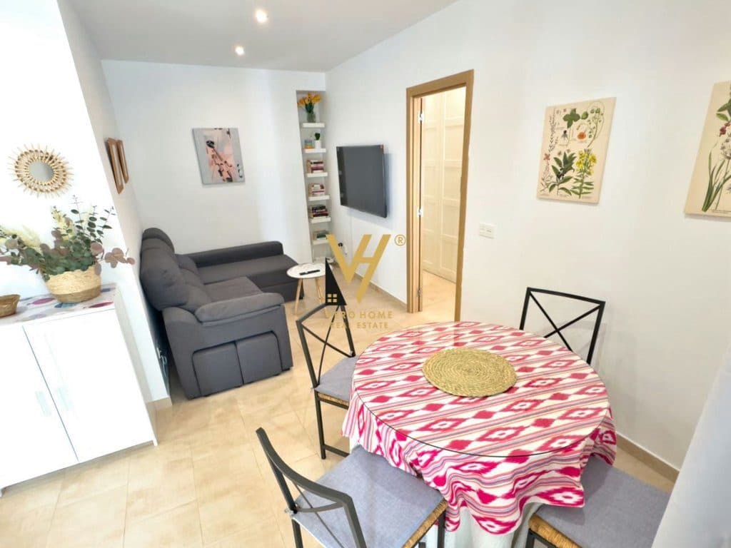 JEPET APARTAMENT 2+1+2+BLK ME QIRA TE RRUGA E KAVAJES 650 EURO
