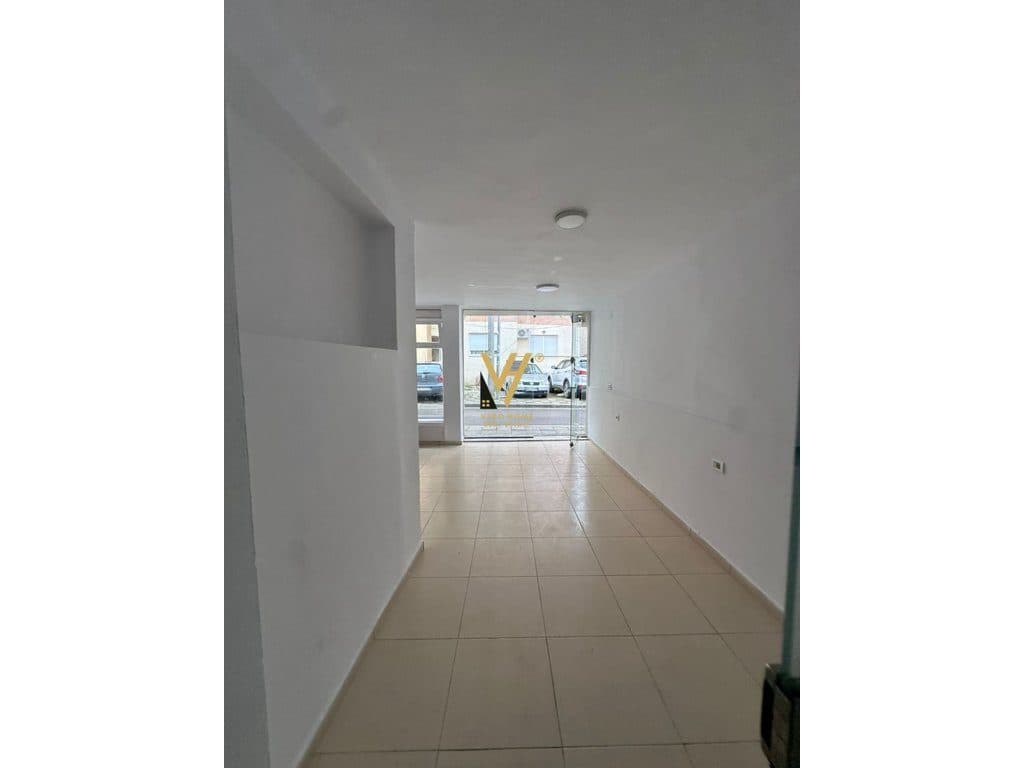 JEPET DYQAN 50 M2 ME QIRA TE RR.FORTUZI 50.000 LEKE 3