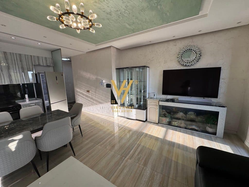 JEPET APARTAMENT 1+1+BLK ME QERA TE ISH FUSHA AVIACIONIT 72.000 LEKE 3