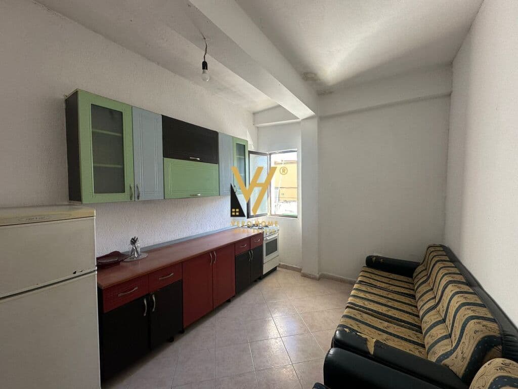 Jepet Ambient Biznesi me qera ne Don Bosko 140 m2 4