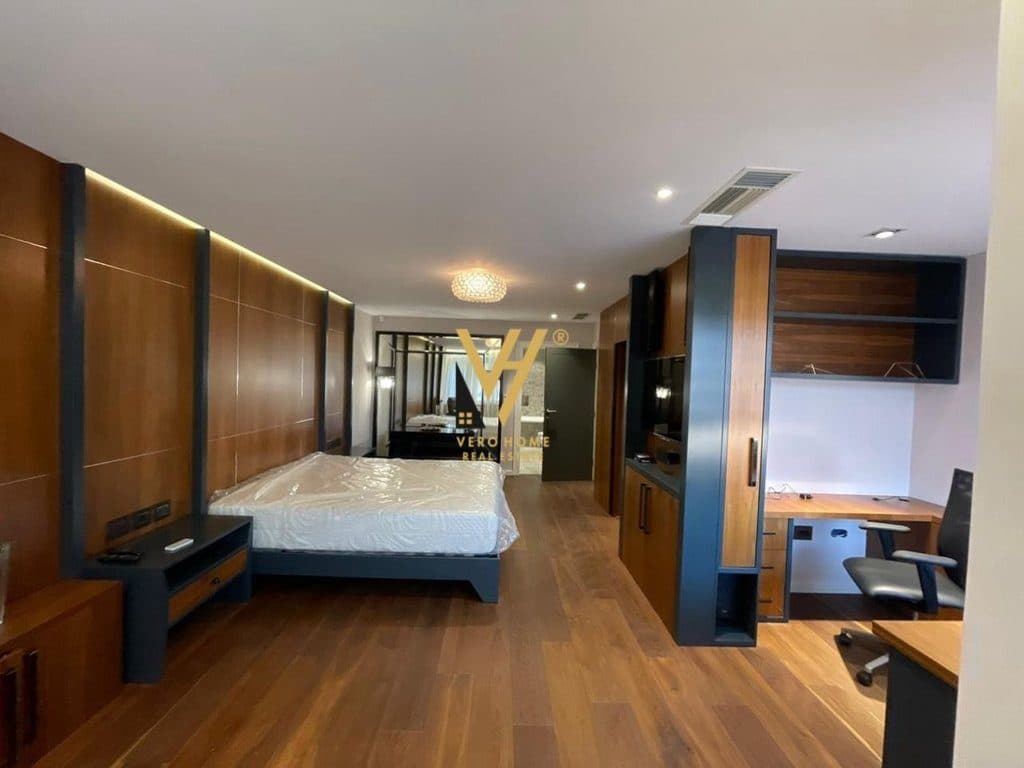 JEPET APARTAMENT LUKSOZ 3+1+2 ME QIRA TE KOPSHTI BOTANIK 1.500 EURO 4