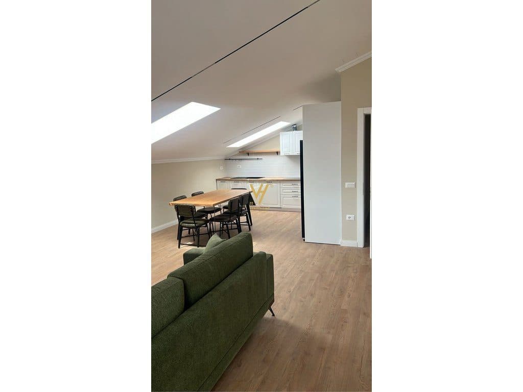 JEPET APARTAMENT 3+1+2+BLK ME QERA NE FRESK 1.000 EURO