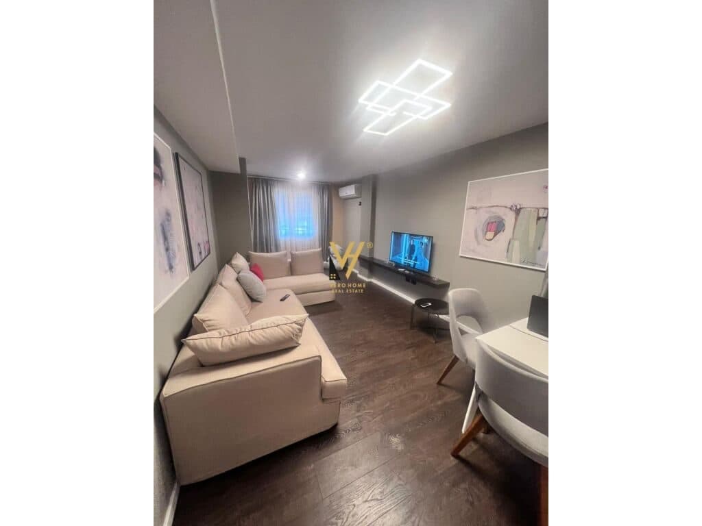 Shitet apartament 2+1+ballkon te Ambasada Kineze, Rruga e Durresit 86 m2 3
