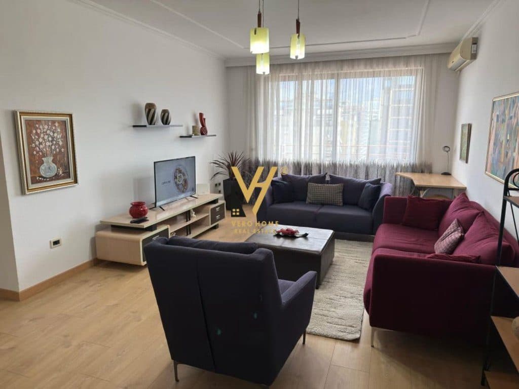 JEPET APARTAMENT 2+1+2+BLK ME QERA TEK BLLOKU 1.000 EURO