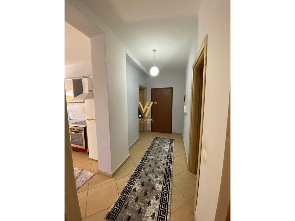 JEPET APARTAMENT 2+1+2BLK ME QIRA TE KOMUNA E PARISIT 60.000 LEKE 3