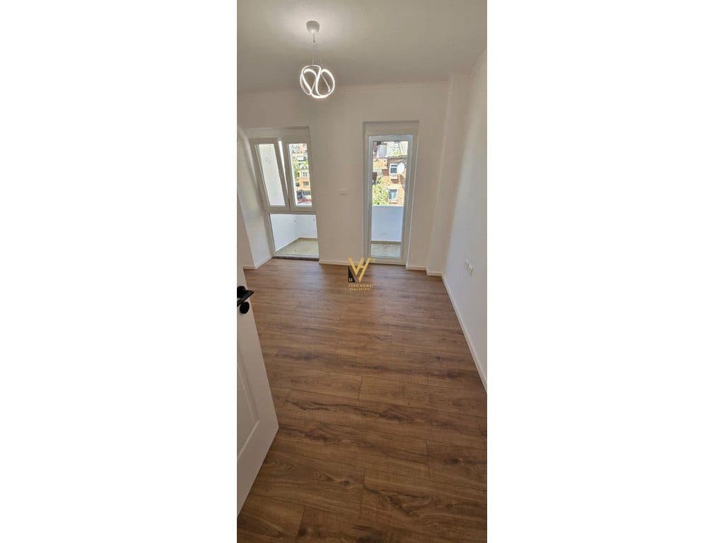 SHITET APARTAMENT 2+1 TE RRUGA E KAVAJES 169.000 EURO 2