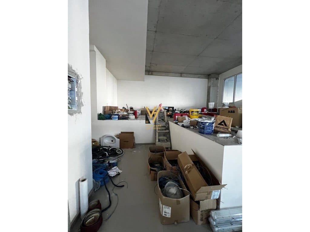 JEPET DYQAN 25 M2 ME QERA TE KOMUNA PARISIT 35.000 LEKE 3