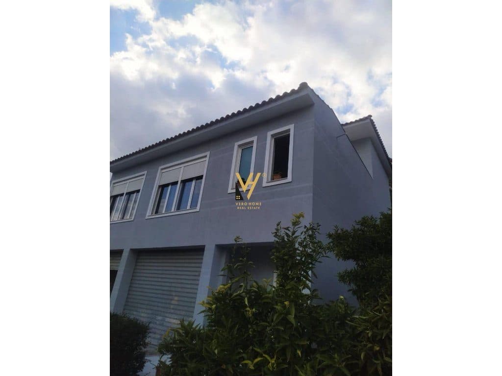 SHITET SHTEPI PRIVATE 3+1+2 TE KAFJA RREMES 220.000 EURO