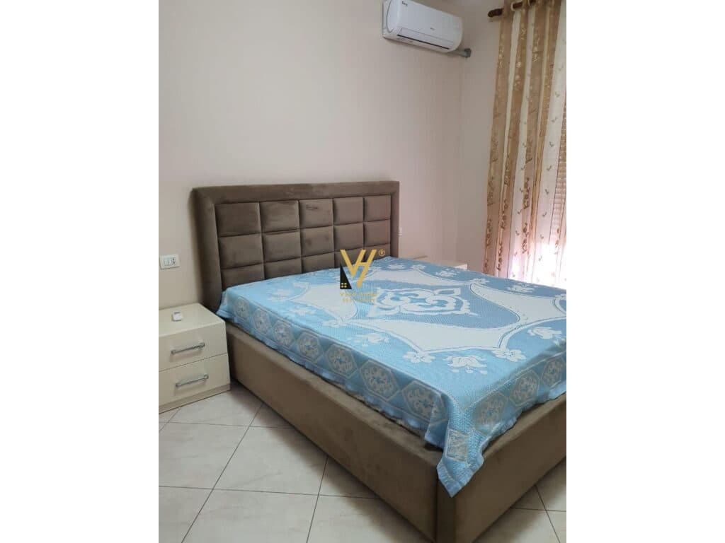 Jepet Apartament 2+1+2+ballkon me qera te Rruga e Kavajes 110 m2 4