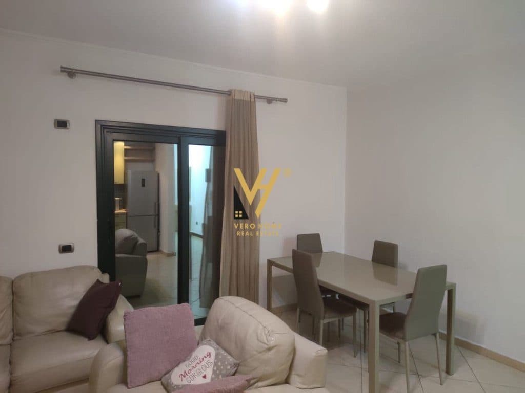 JEPET APARTAMENT 2+1+2+BLK ME QERA TE FERIT XHAJKO 700 EURO 3