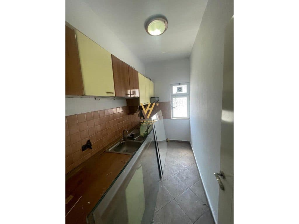 JEPET APARTAMENT 2+1 ME QIRA TE LIBRI UNIVERSITAR 700 EURO 3
