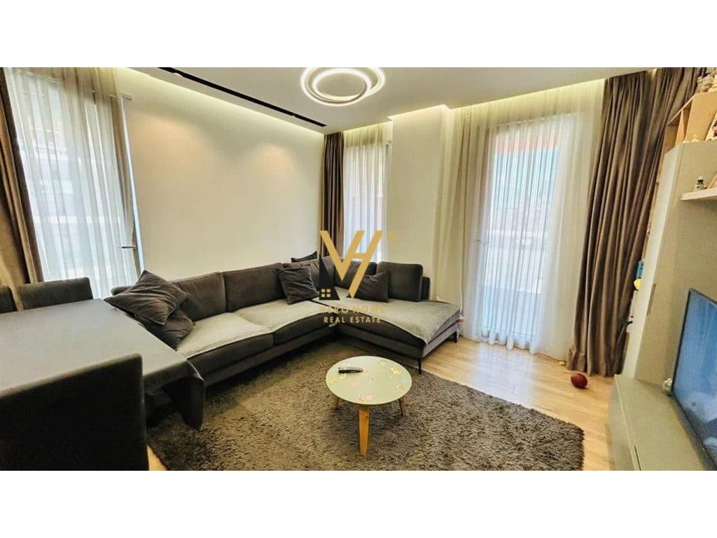 SHITET APARTAMENT 1+1+BLK TE FOLEJA E GJELBER, RING CENTER 195.000 EURO 3