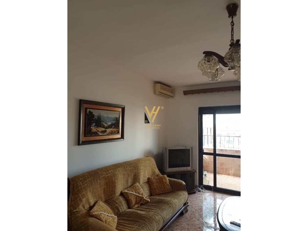 Shitet Apartament 2+1+2 te Pallati me Shigjeta 110 m2