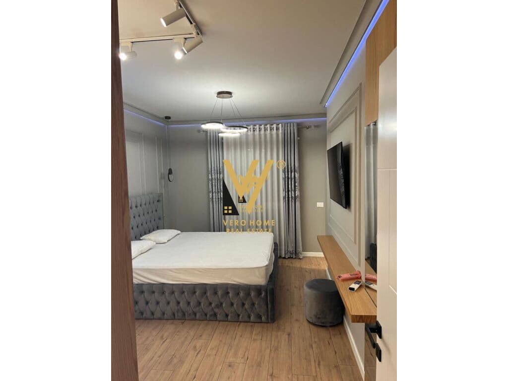 JEPET APARTAMENT 2+1+BLK ME QERA TE 5 MAJI 750 EURO 3