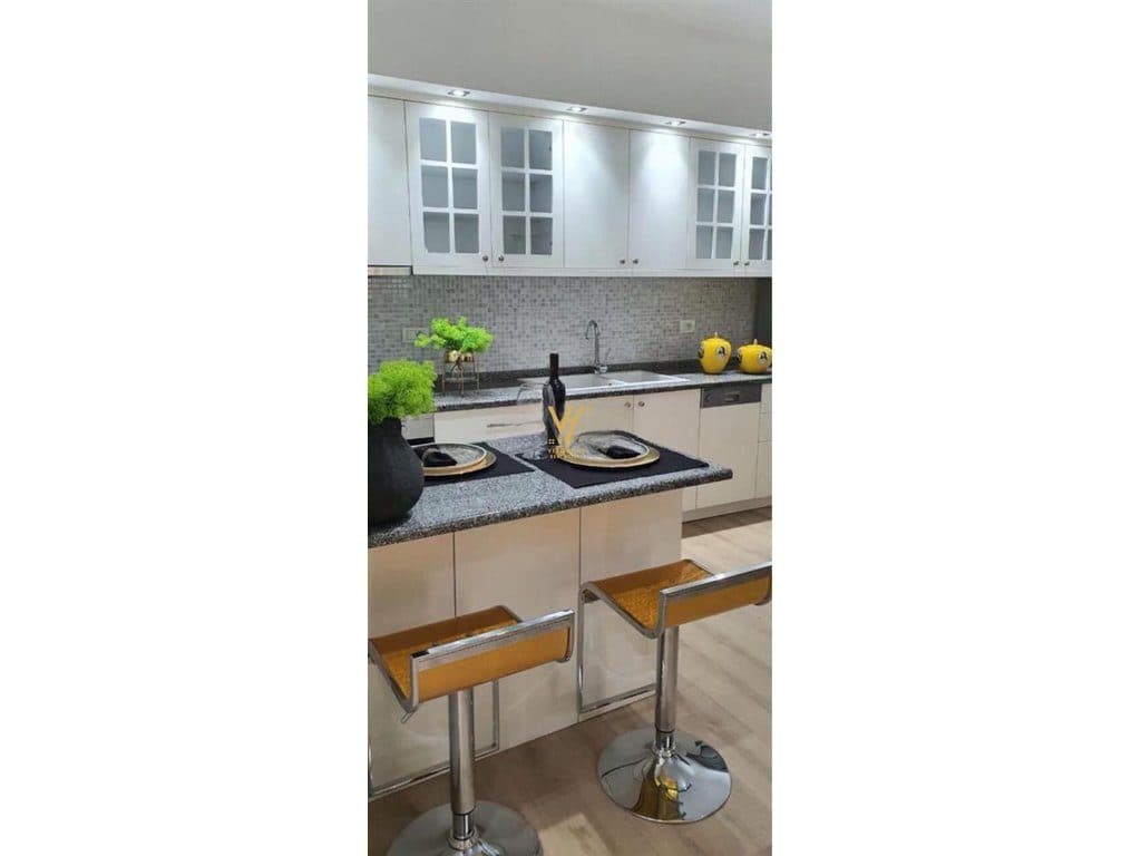 JEPET APARTAMENT 1+1+BLK ME QERA TE KOMUNA E PARISIT 550 EURO 2