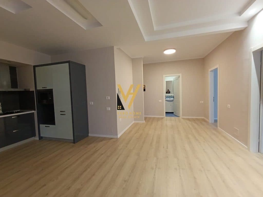 SHITET APARTAMENT 2+1+BLK TE VARRI I BAMIT 198.000 EURO 2
